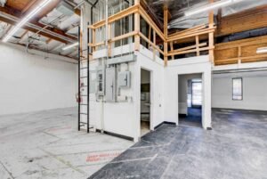 7336-Hinds-Ave-45-1170x785